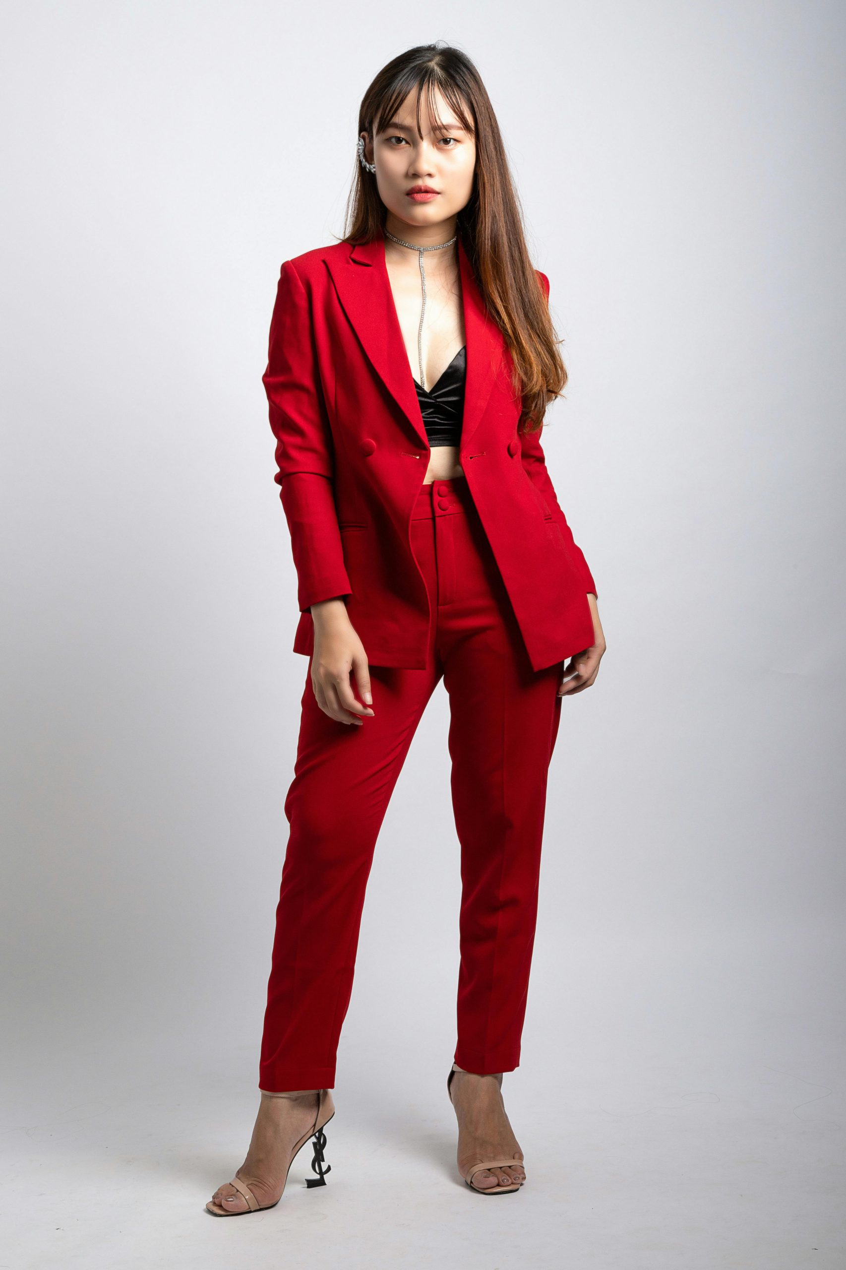 Elegant women’s tailored suit set